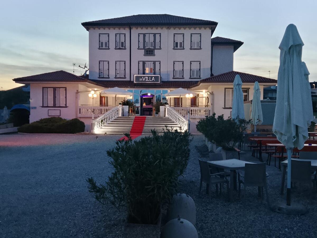 In Villa