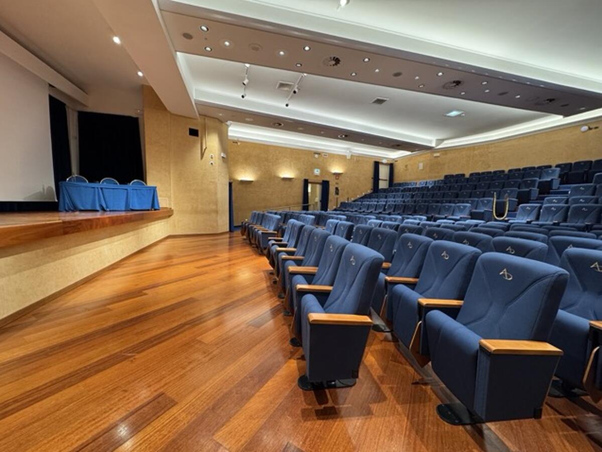 sala TOMASZEWSKI