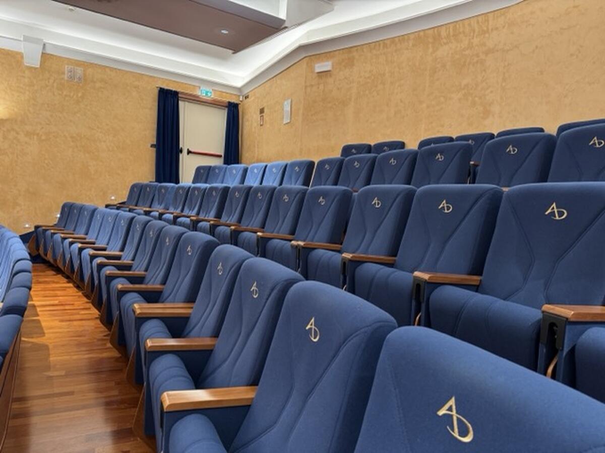 sala TOMASZEWSKI