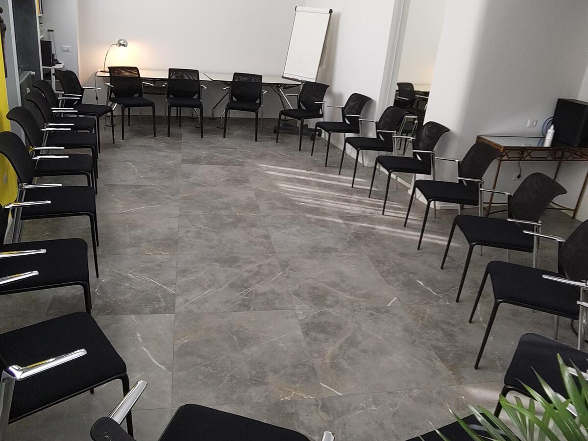 Disposizione a cerchio - immagine 4