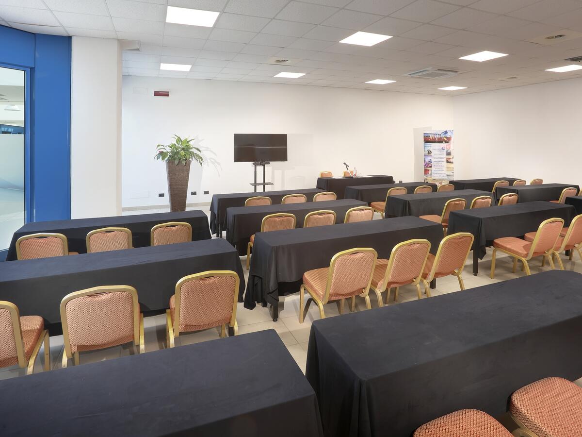 Sala Corsica