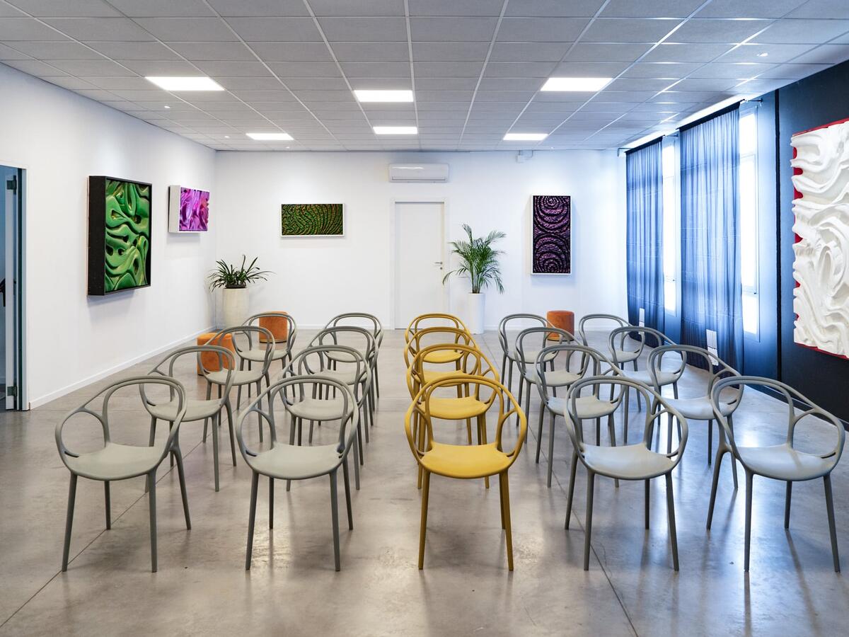 Sala esempio disposta a platea